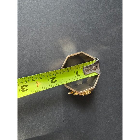 Set Of 4 Silver & Gold Christmas Tree Napkin Rings Octagonal Design - Picture 6 of 7